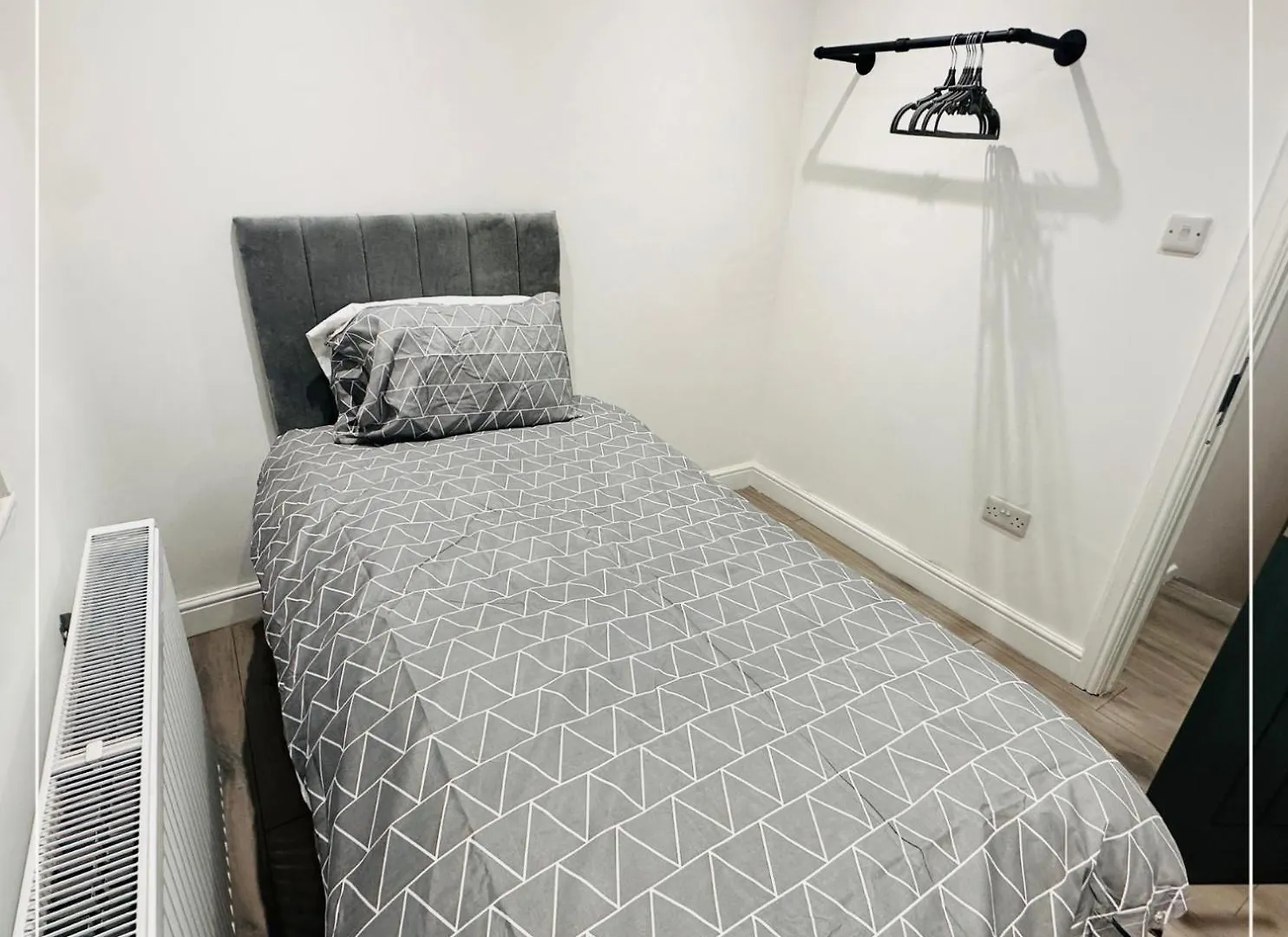 Tastefully Decorated 4 Bed Home In Gedling - Near Colwick Country Park, Victoria Retail Park, City Centre & Nottingham Racecourse