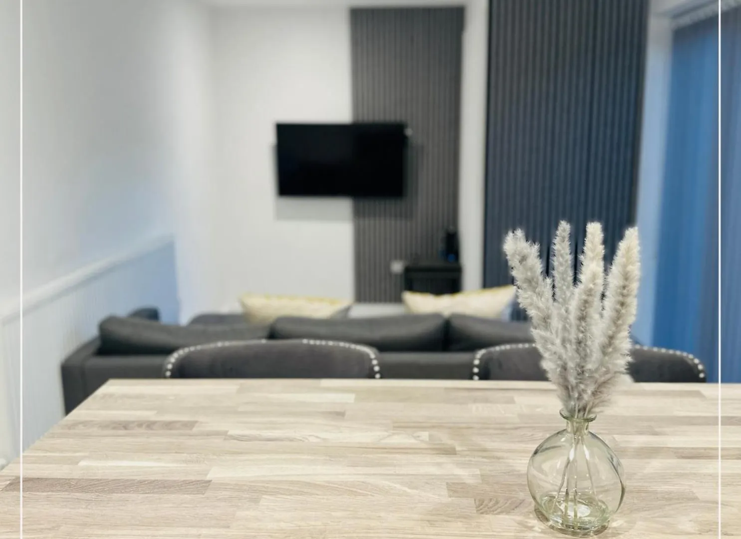 Tastefully Decorated 4 Bed Home In Gedling - Near Colwick Country Park, Victoria Retail Park, City Centre & Nottingham Racecourse Velká Británie